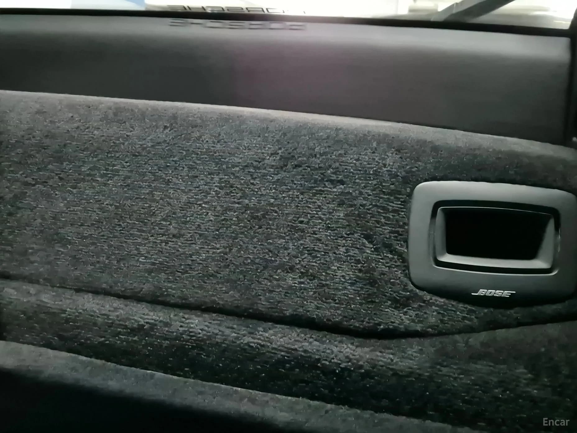 910