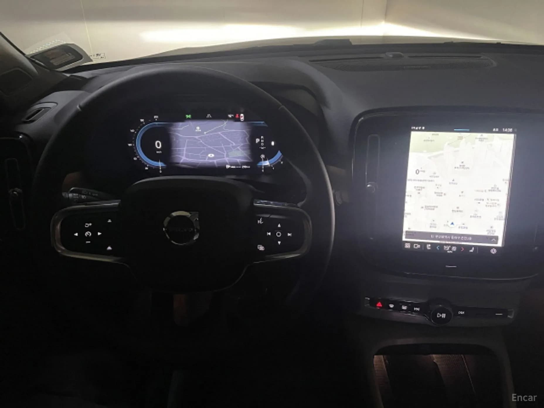 XC40