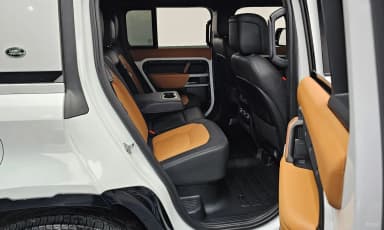 Defender (L663)