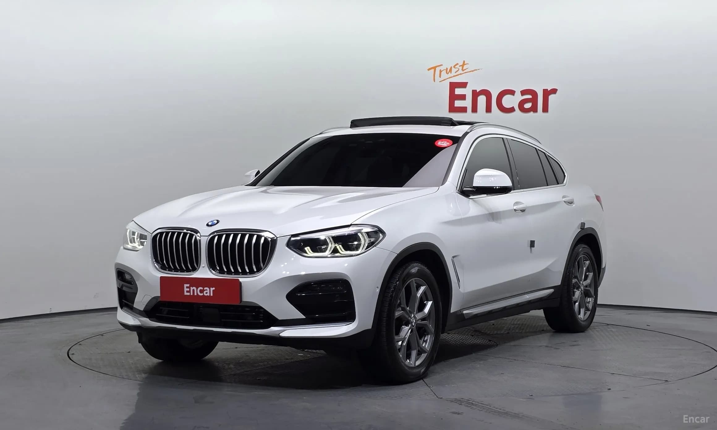 X4 (G02)