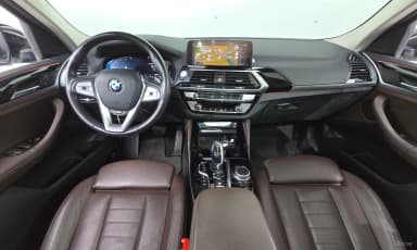 X4 (G02)