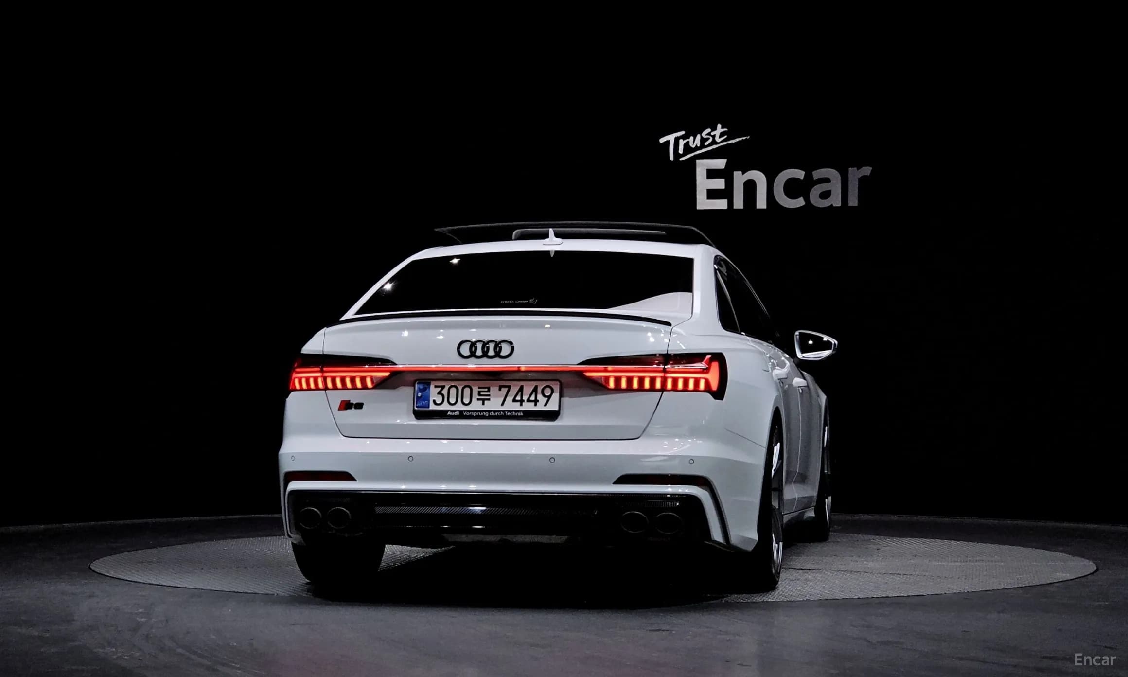 A6 (C8)