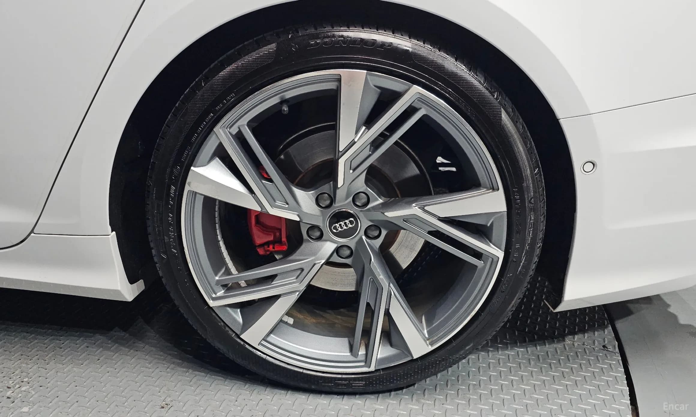 A6 (C8)
