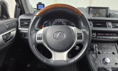 CT200h