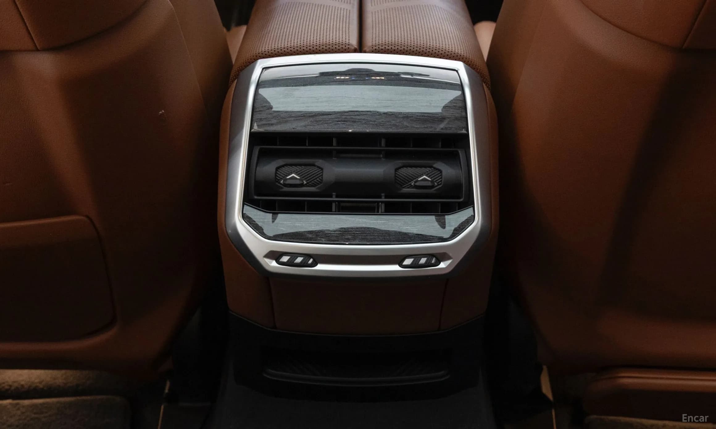 7 Series (G70)