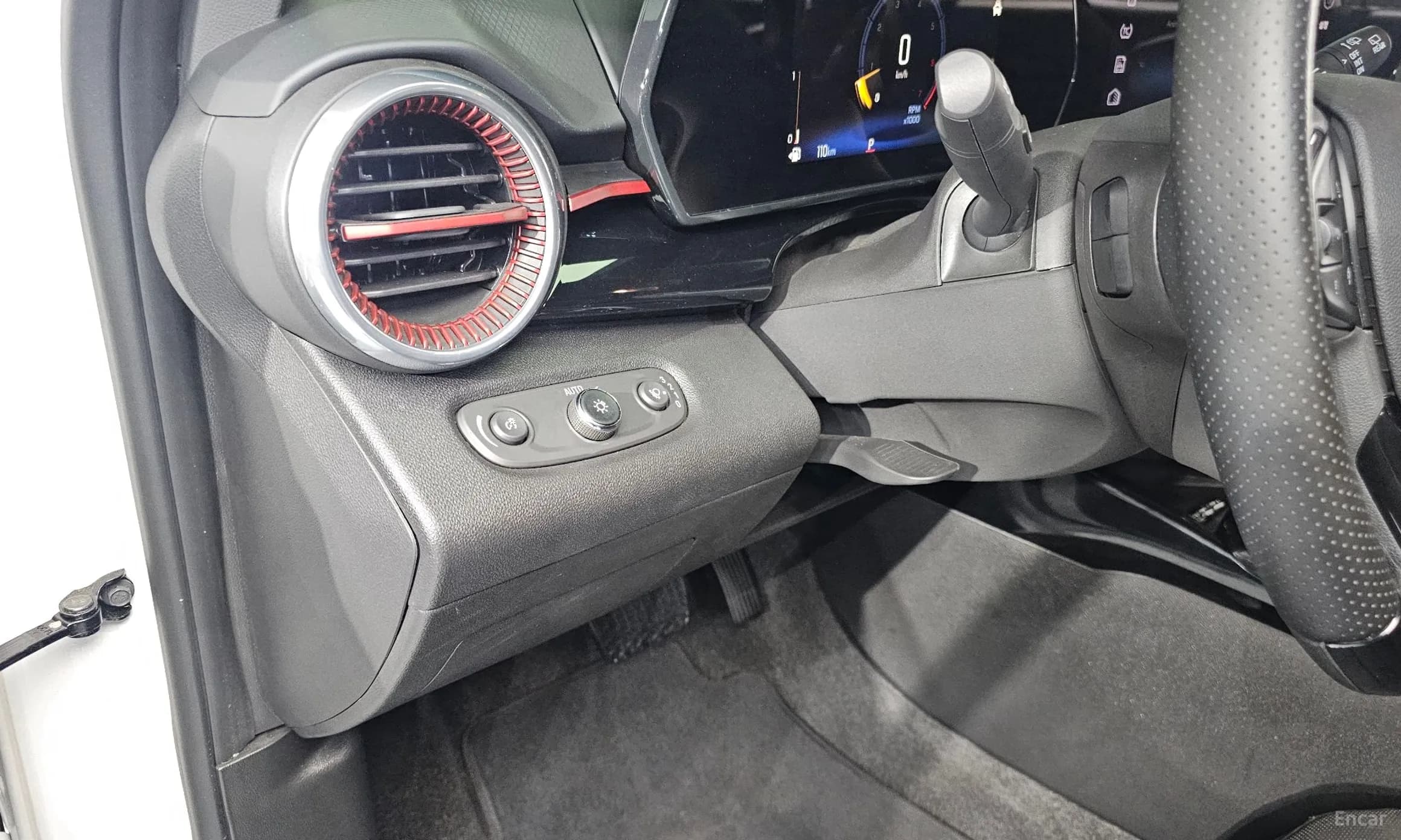 Trax Crossover