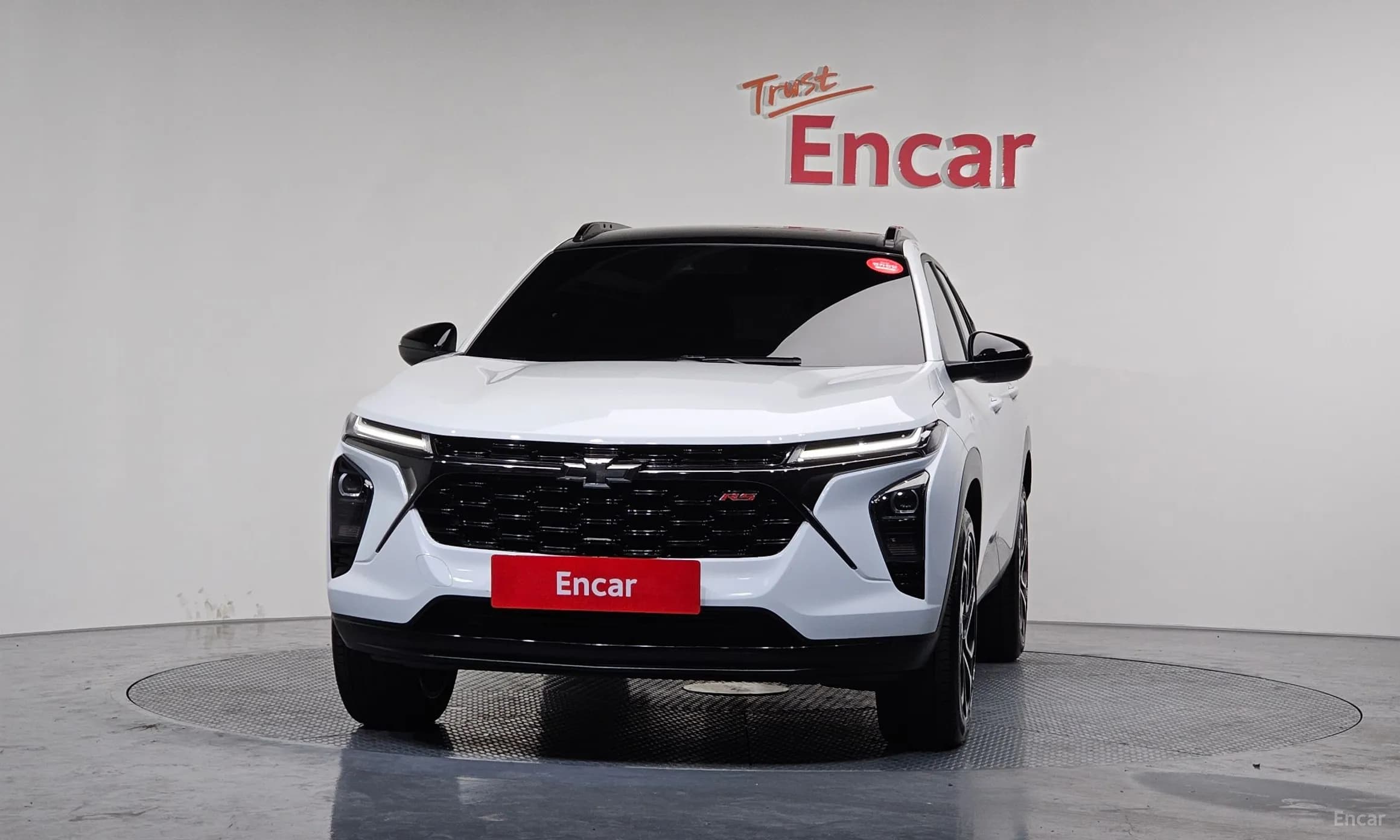 Trax Crossover