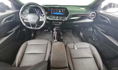 Trax Crossover