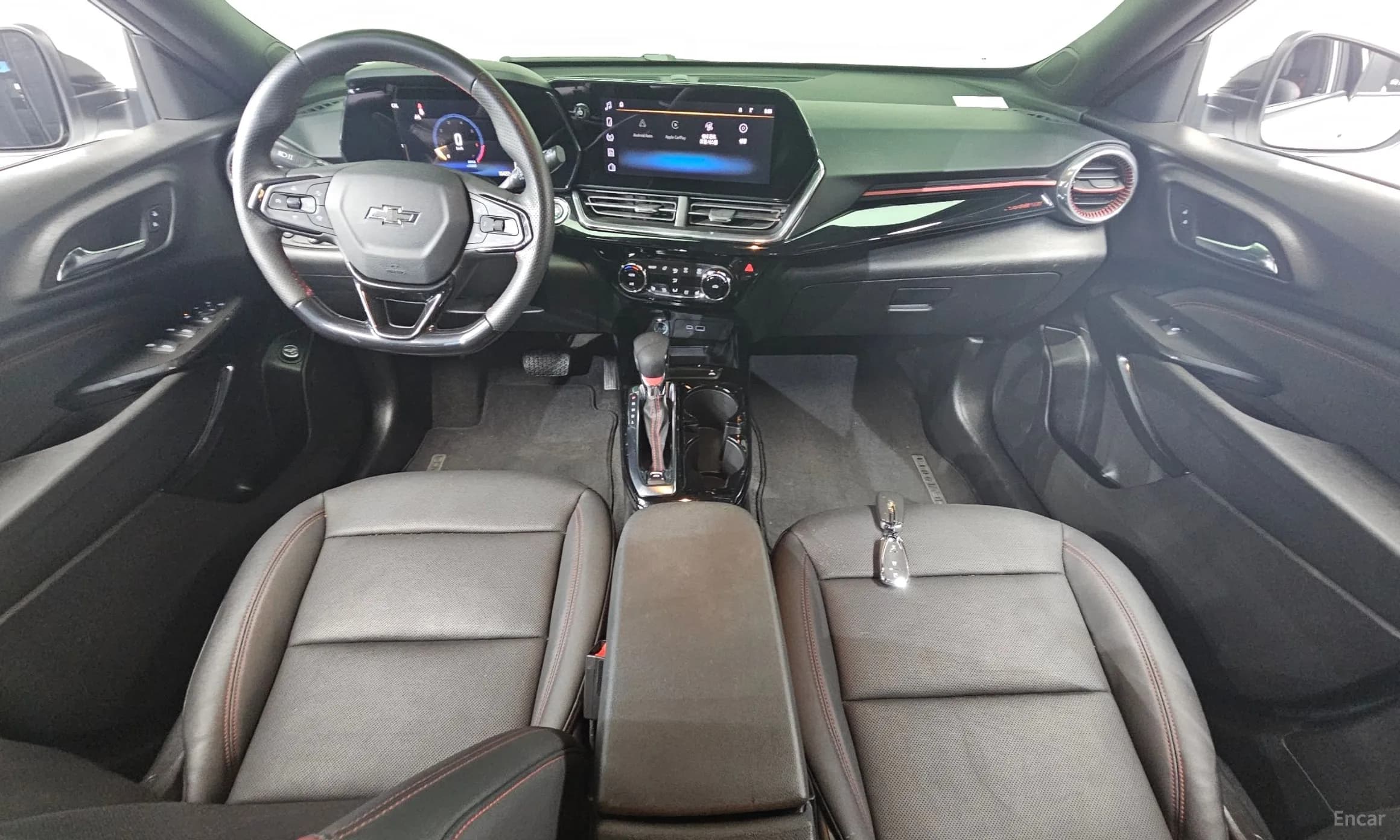 Trax Crossover