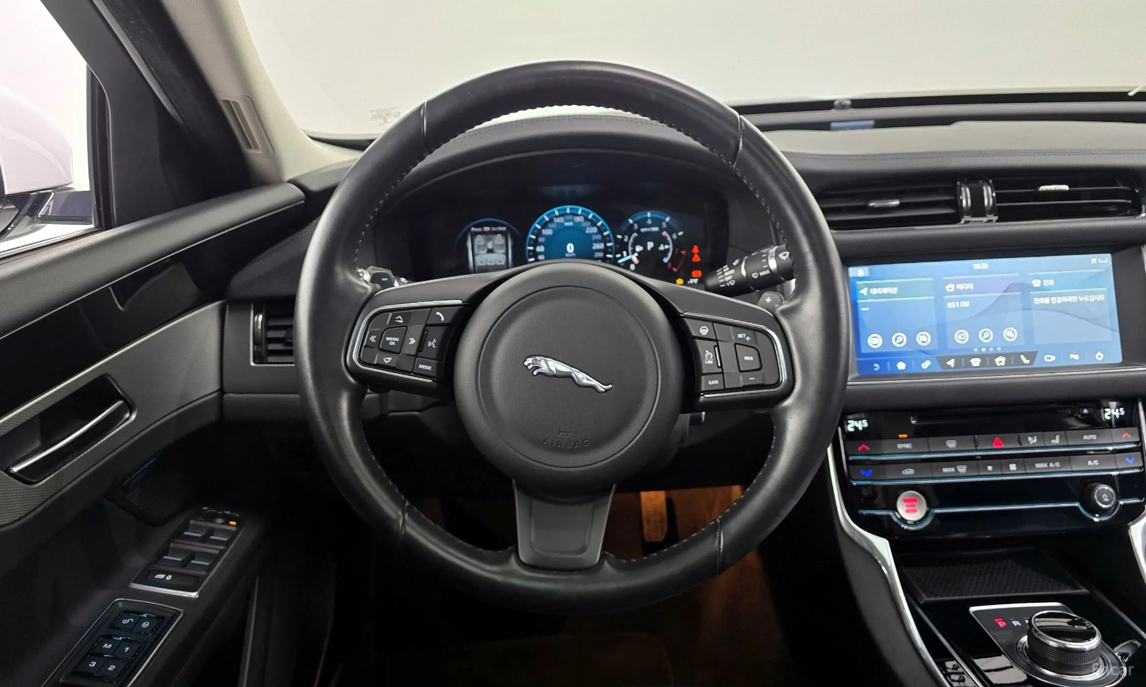 XF (x260)
