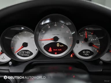 910