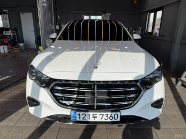 E-Class W214