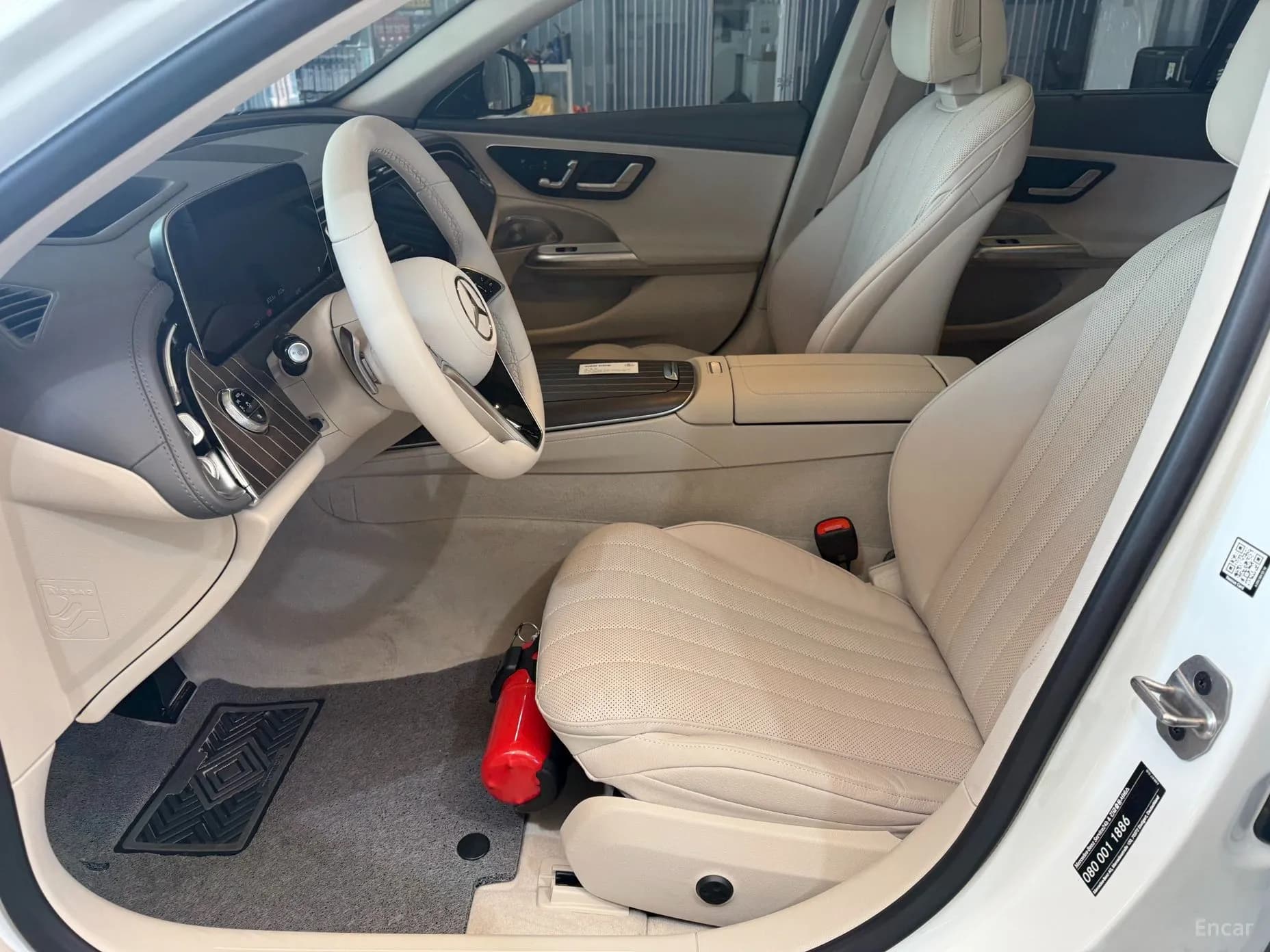 E-Class W214