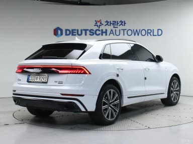 Q8 (4M)