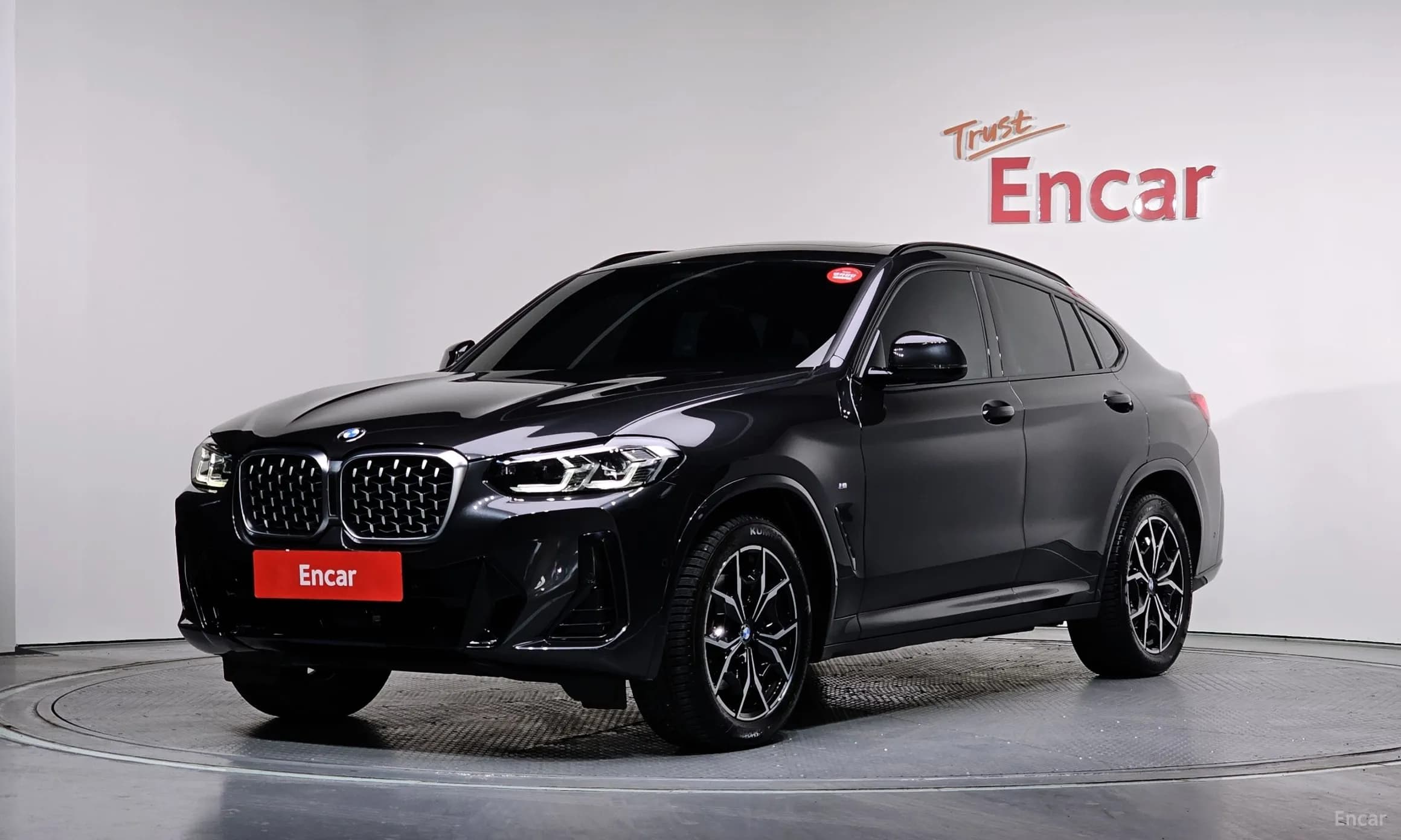 X4 (G02)
