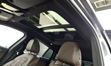 X4 (G02)