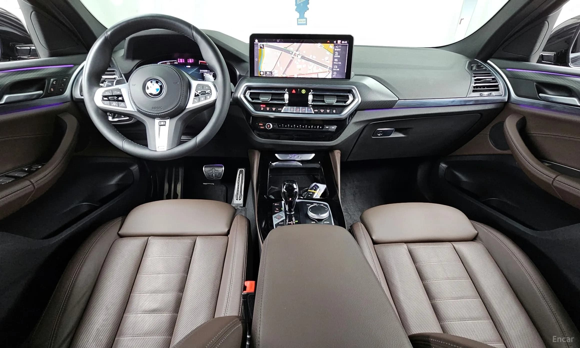 X4 (G02)