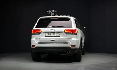 Grand Cherokee