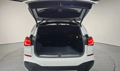 X1 (F48)