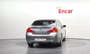 G37