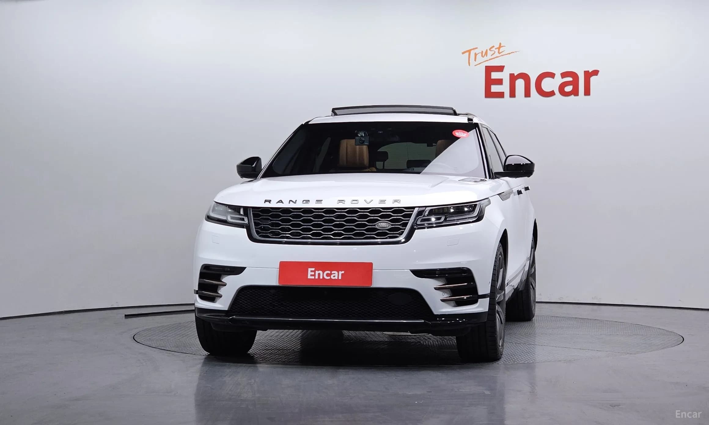 Range Rover Bella
