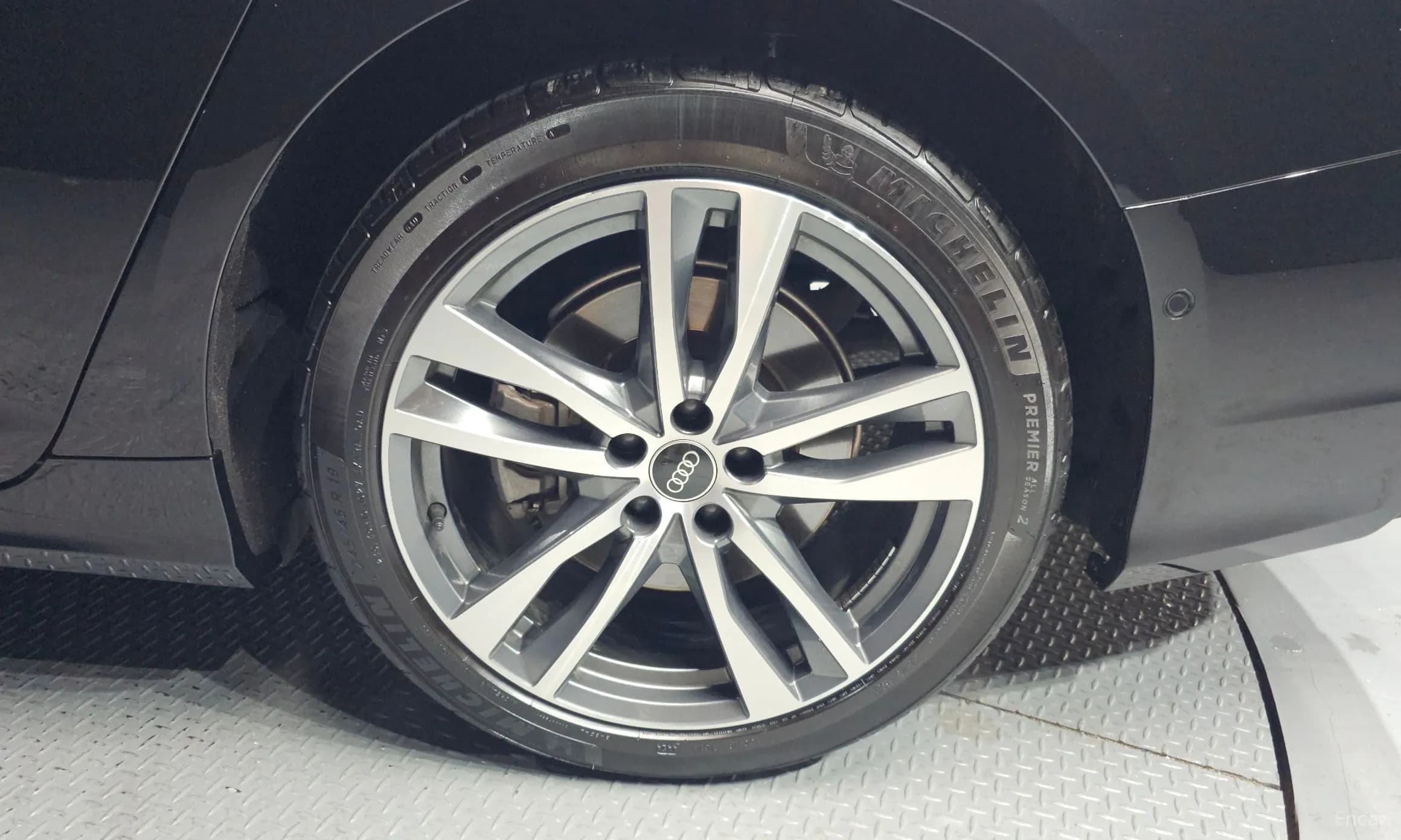 A6 (C8)
