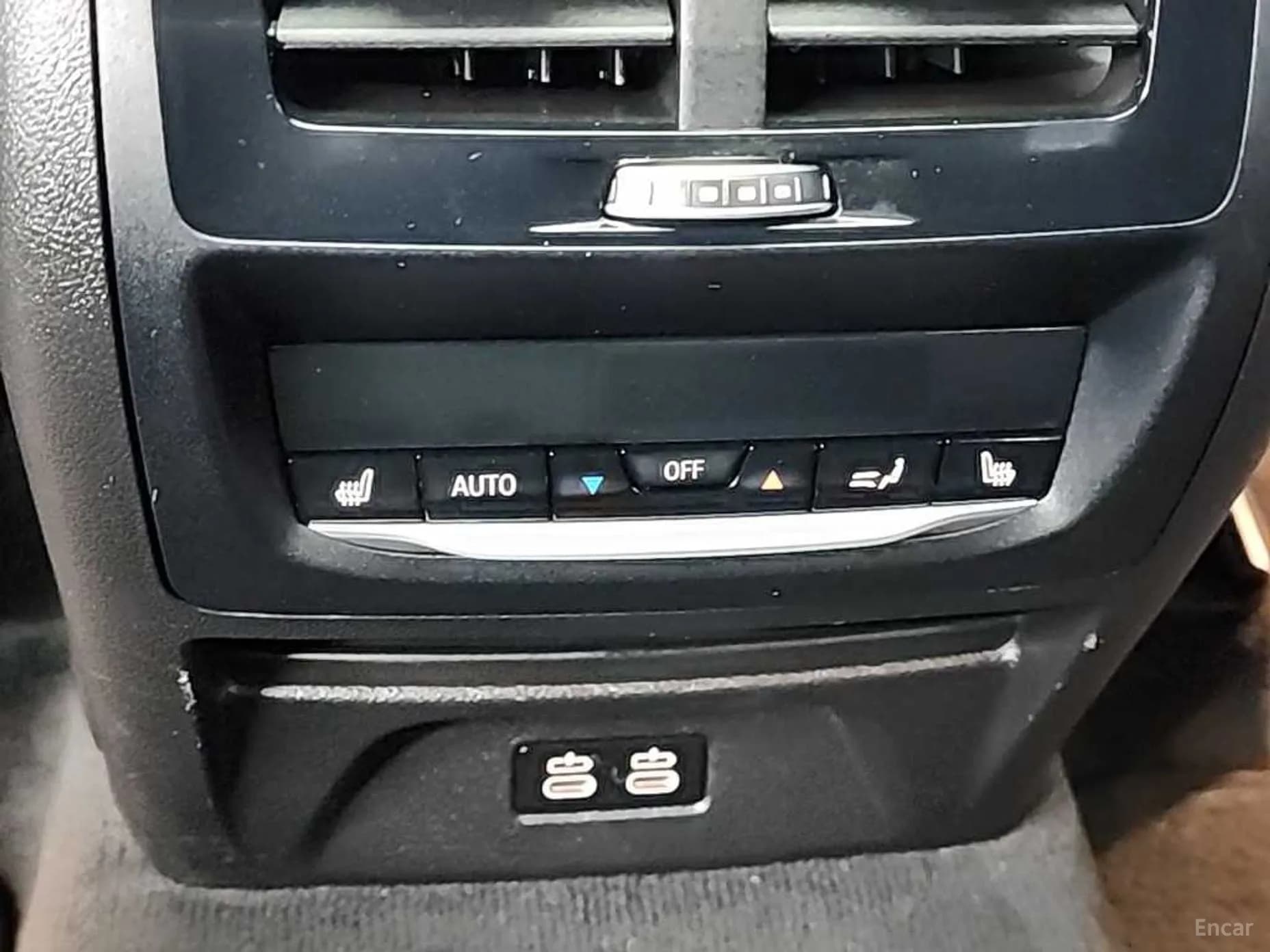 X3 (G01)