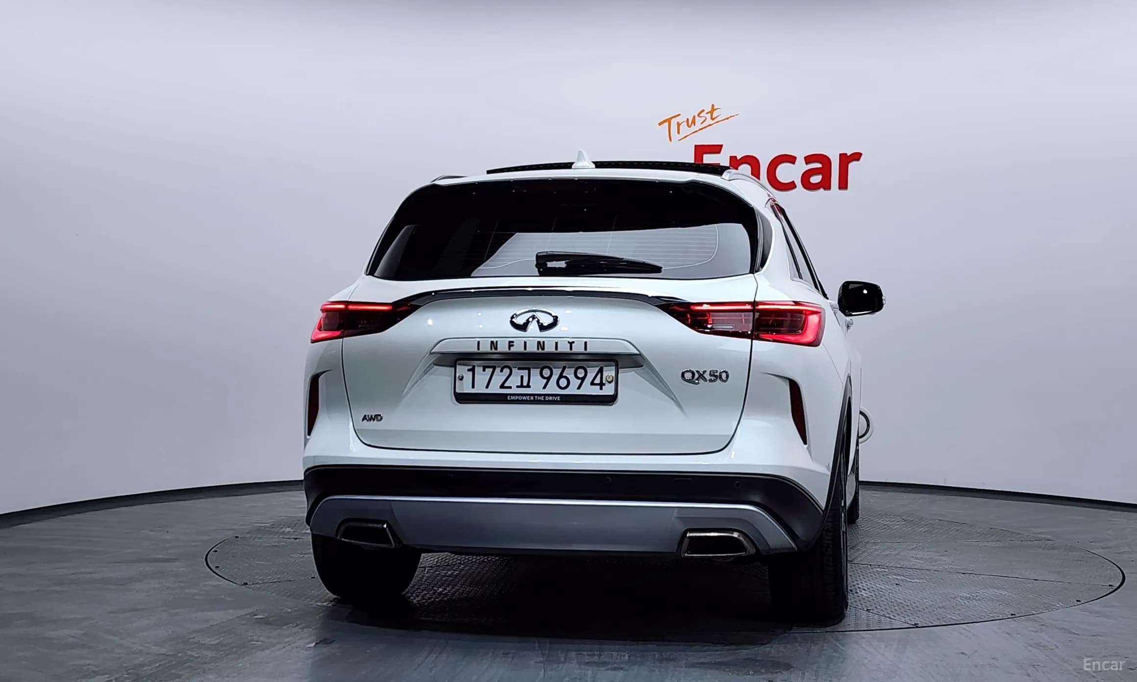 QX50 (P71A)