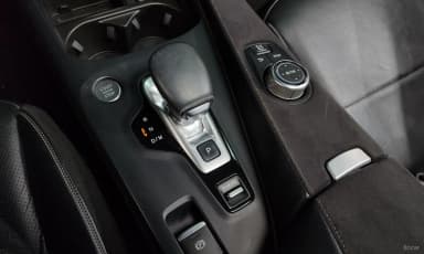 QX50 (P71A)