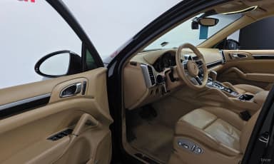 New Cayenne