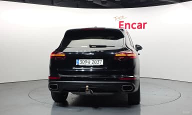 New Cayenne