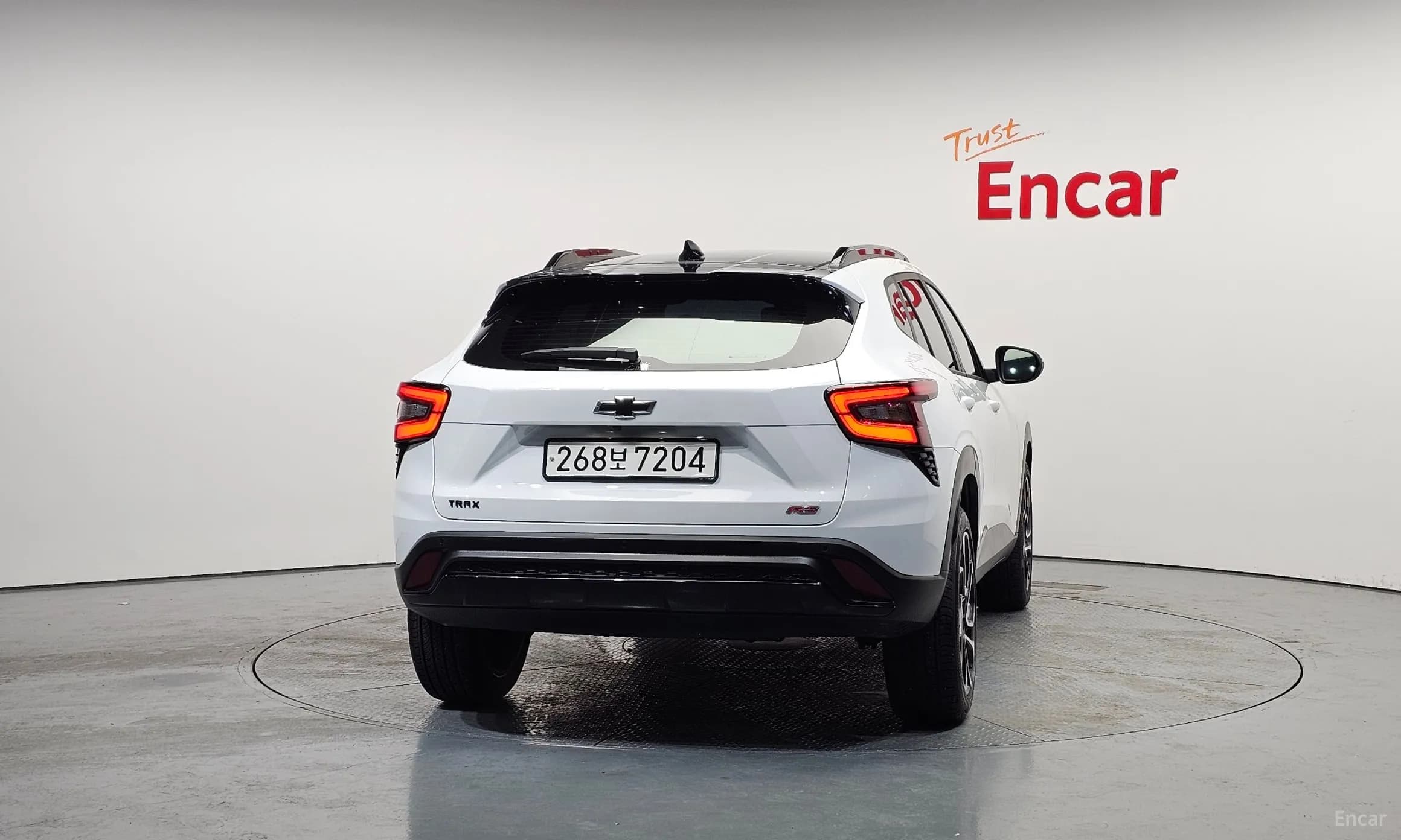 Trax Crossover
