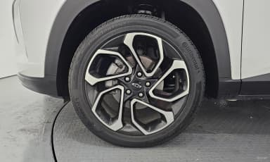 Trax Crossover