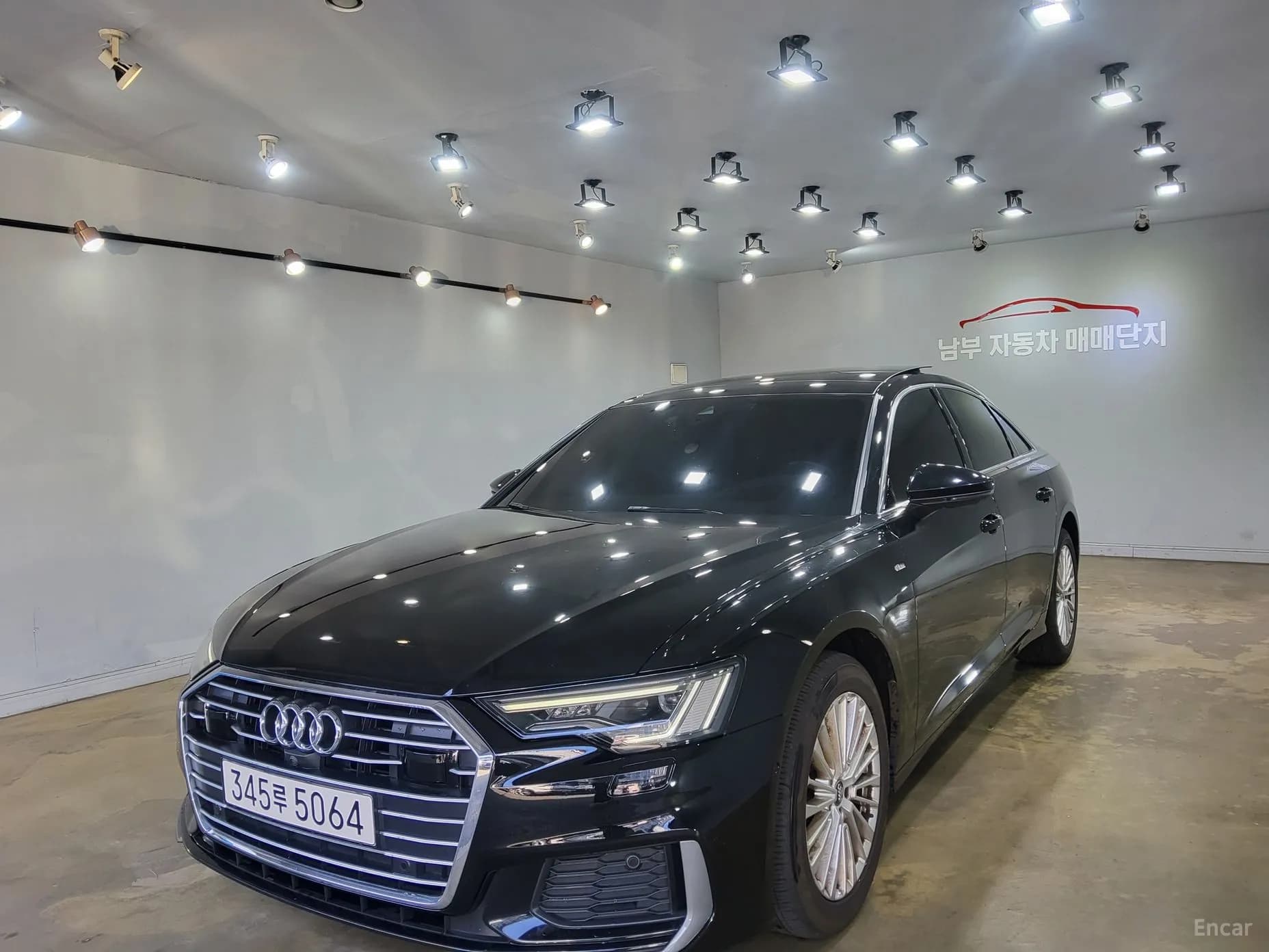 A6 (C8)