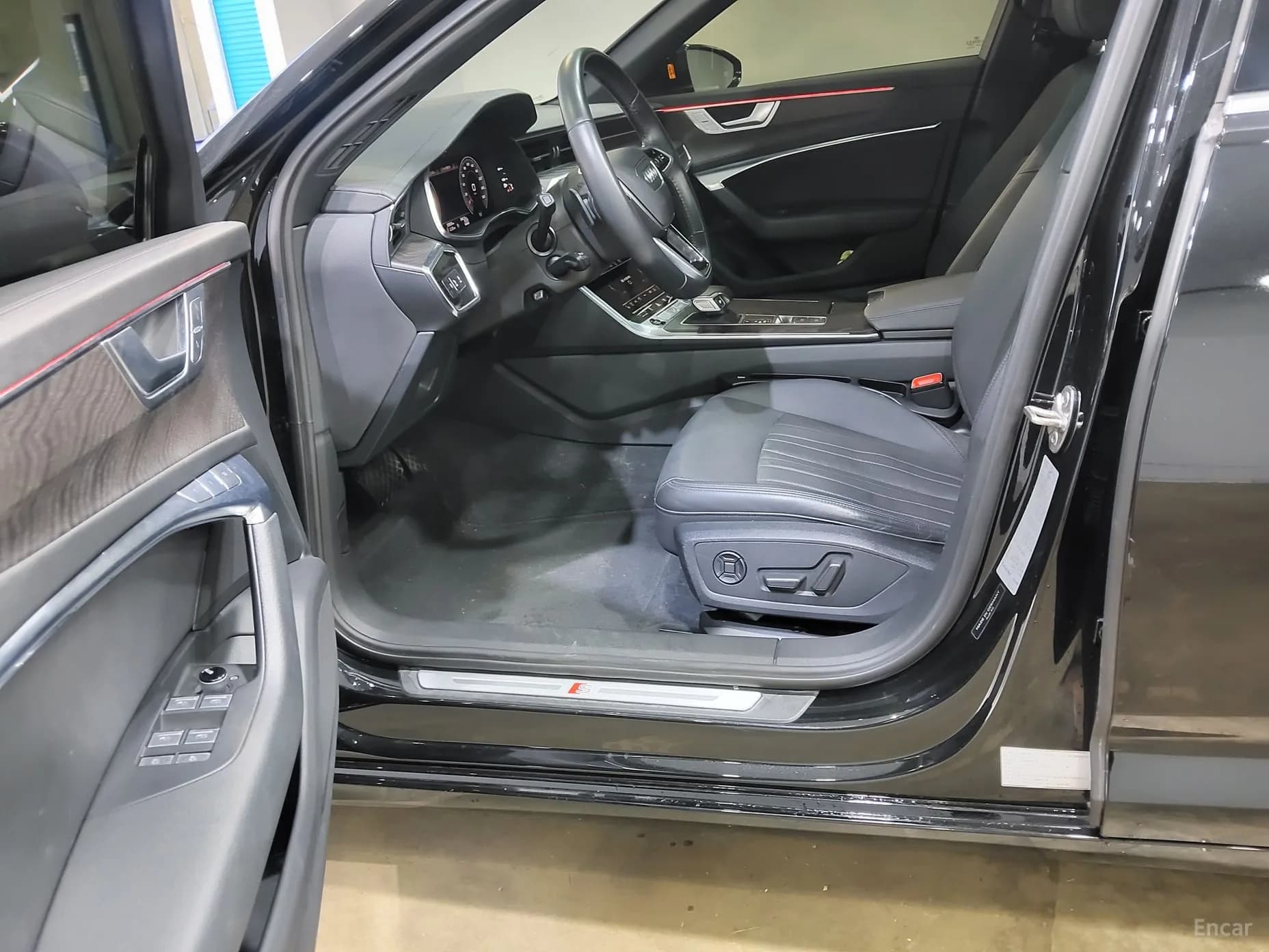 A6 (C8)
