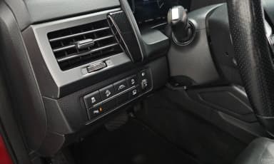 Rexton Sports Khan