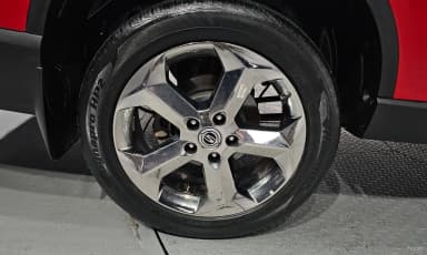 Rexton Sports Khan