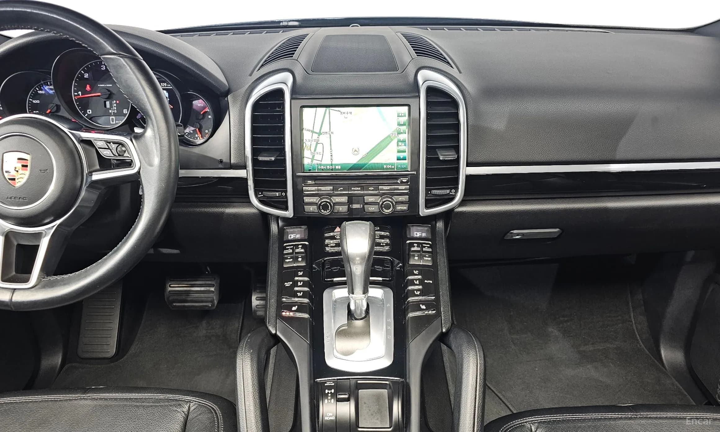 New Cayenne