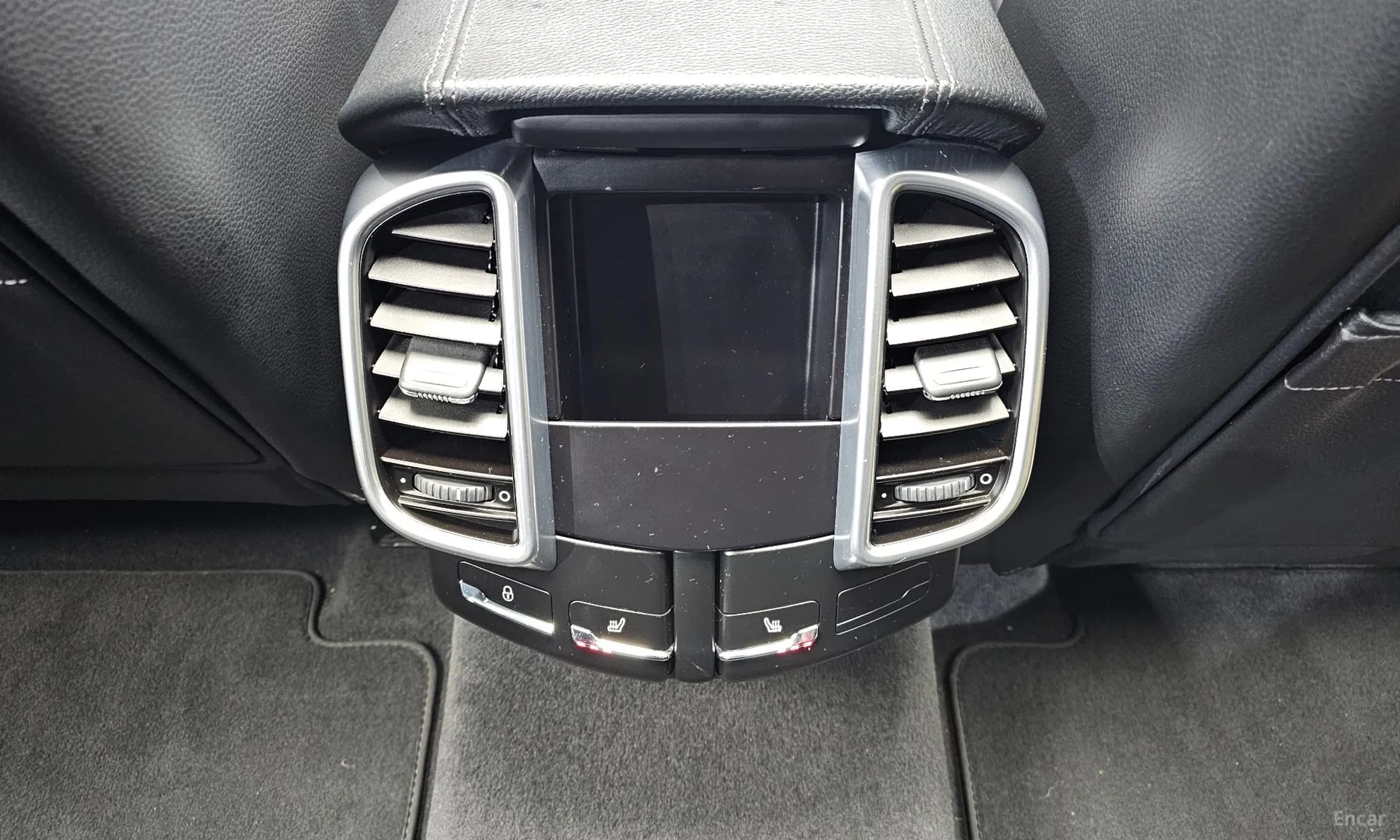New Cayenne