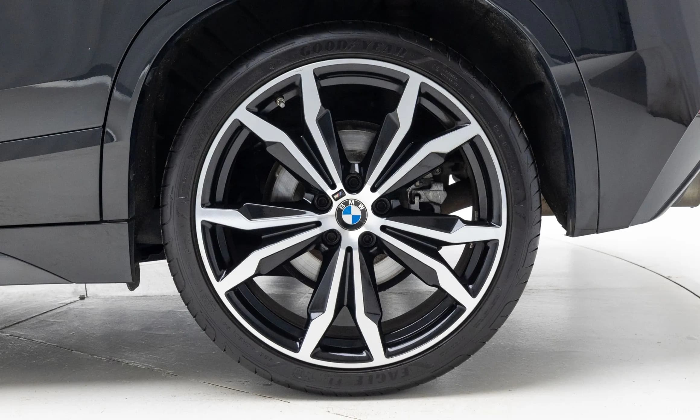 X2 (F39)