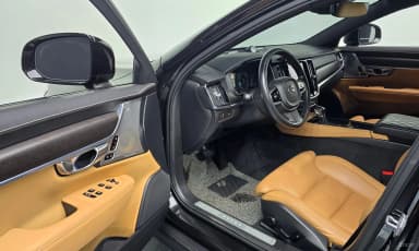 V90 Cross Country