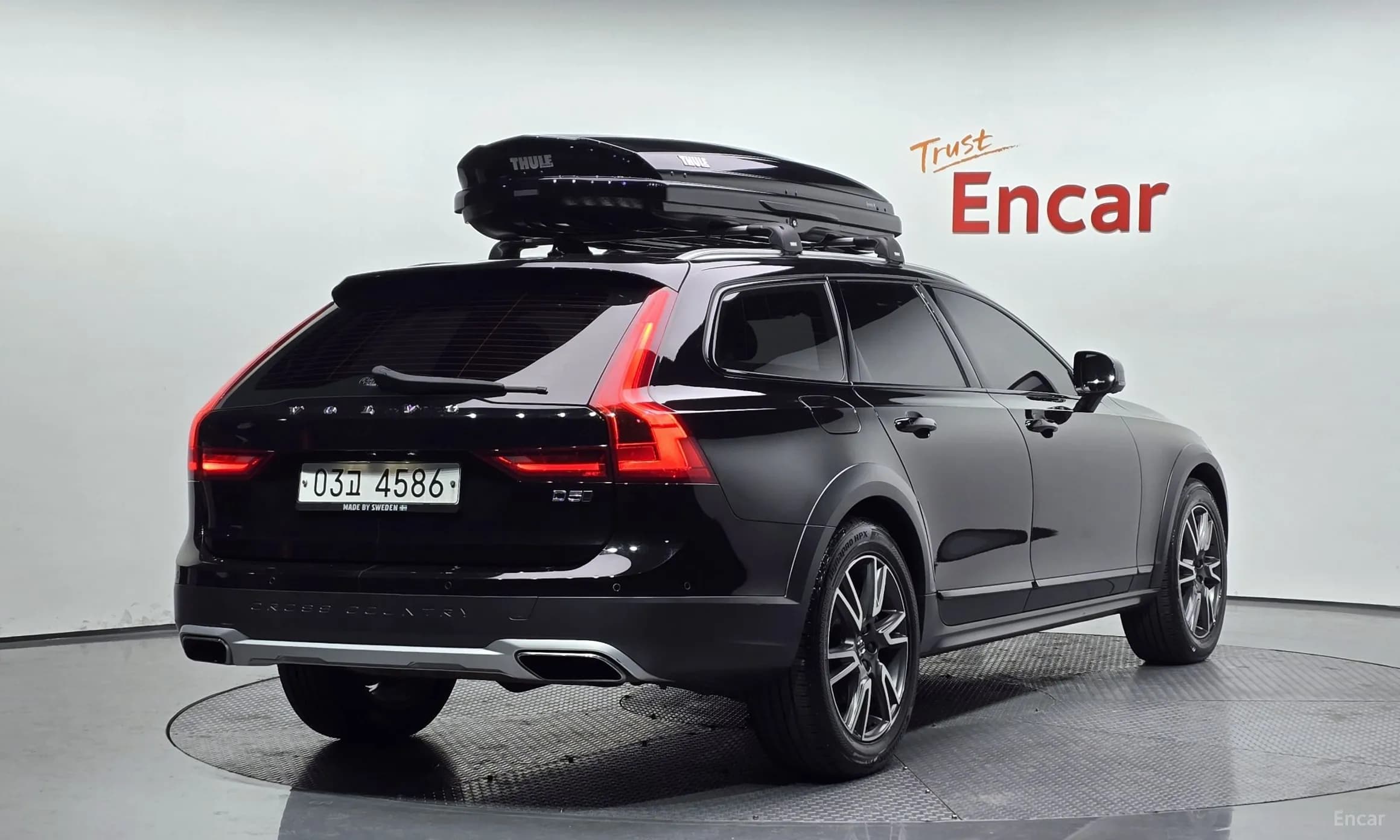 V90 Cross Country