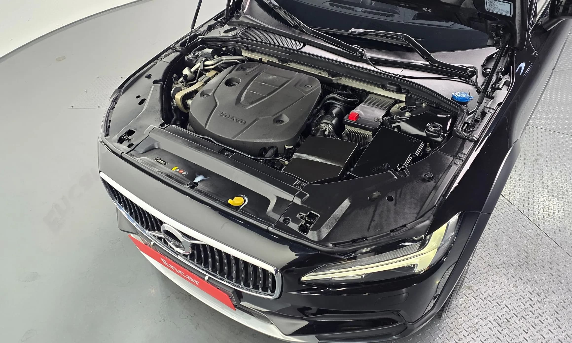 V90 Cross Country