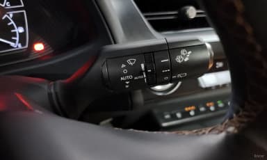 UX250h