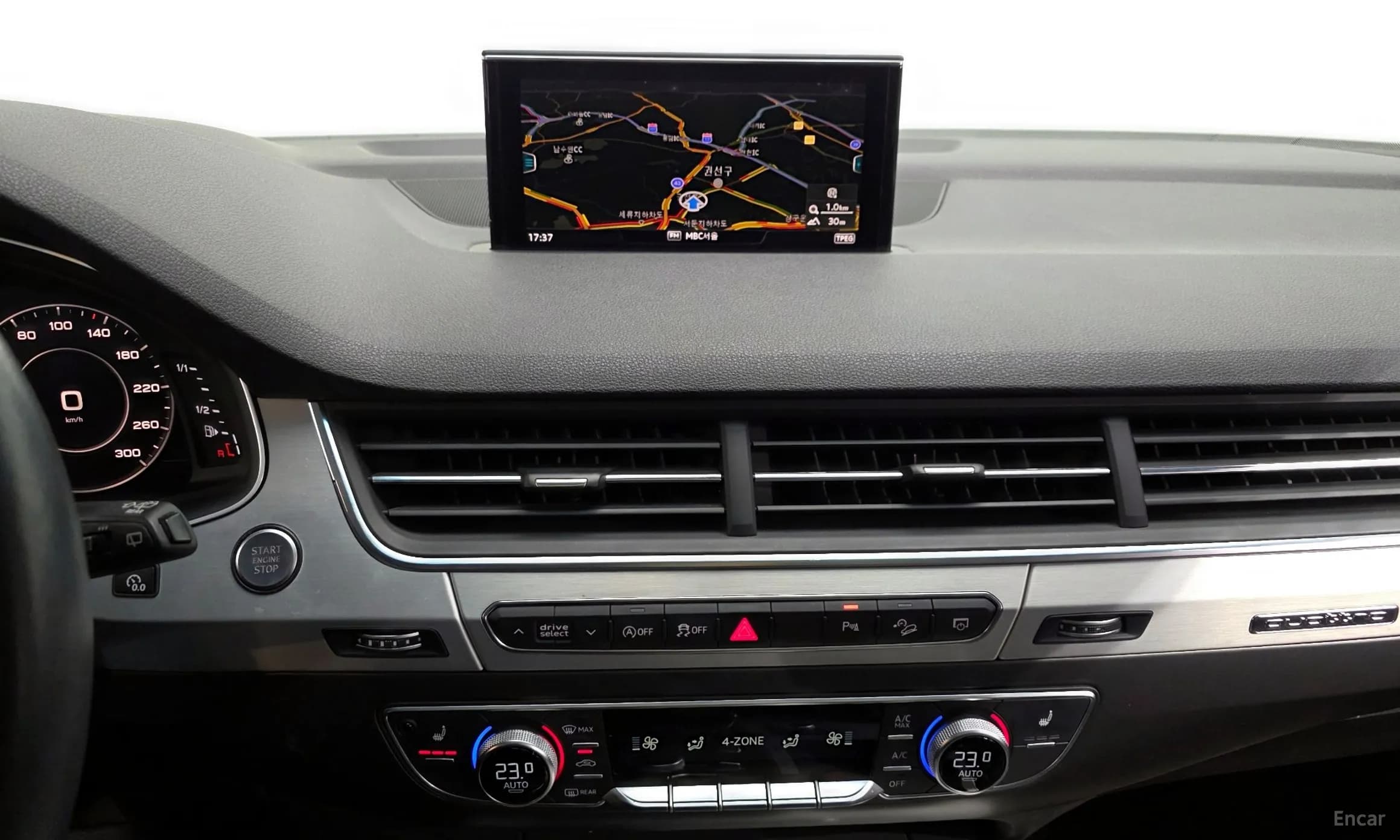 Q7 (4M)