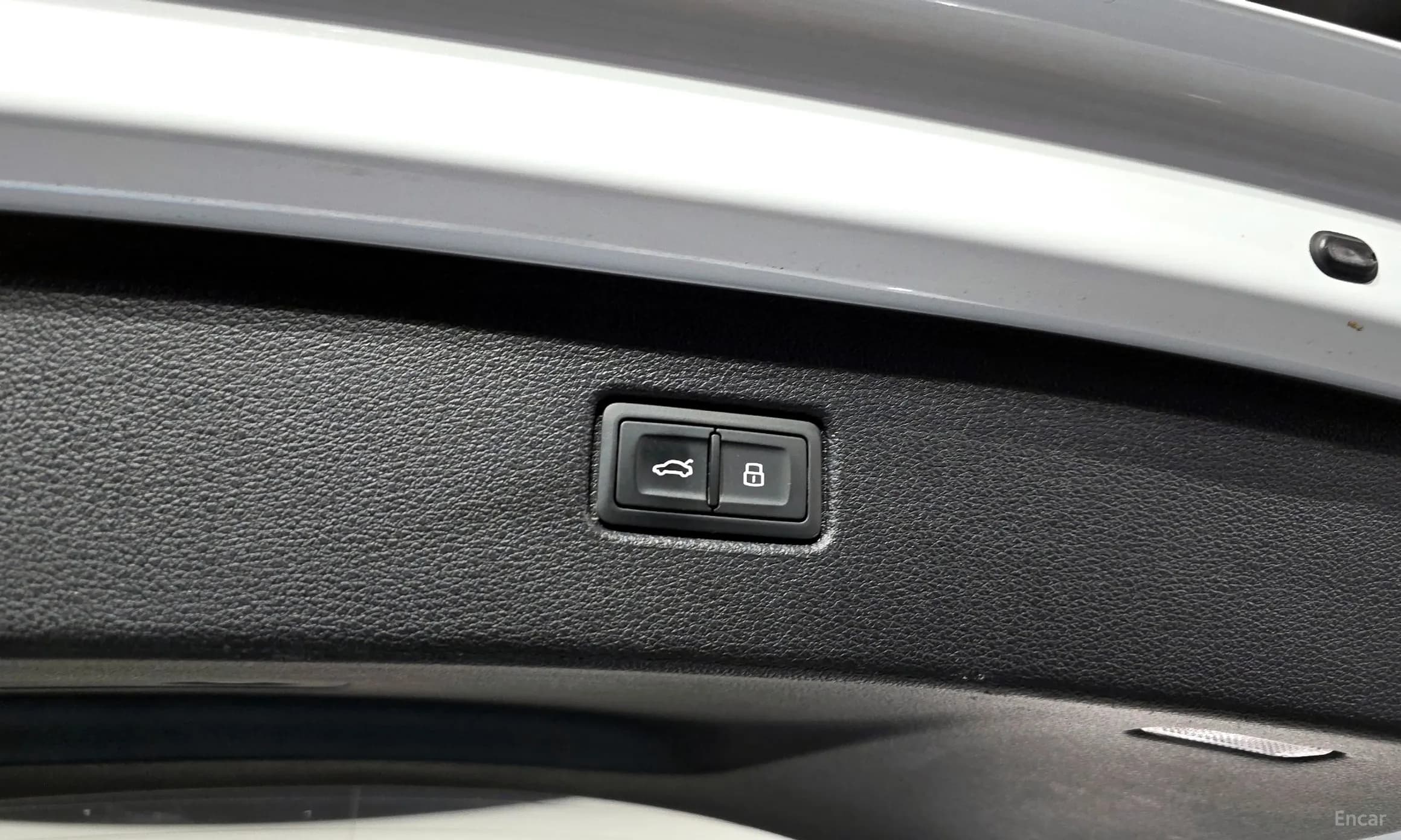 Q7 (4M)
