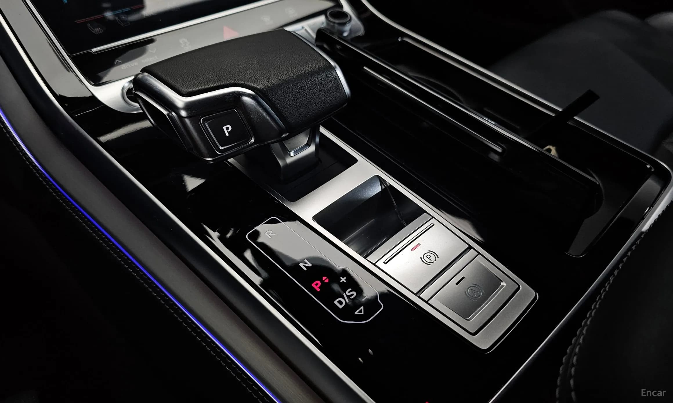 Q7 (4M)
