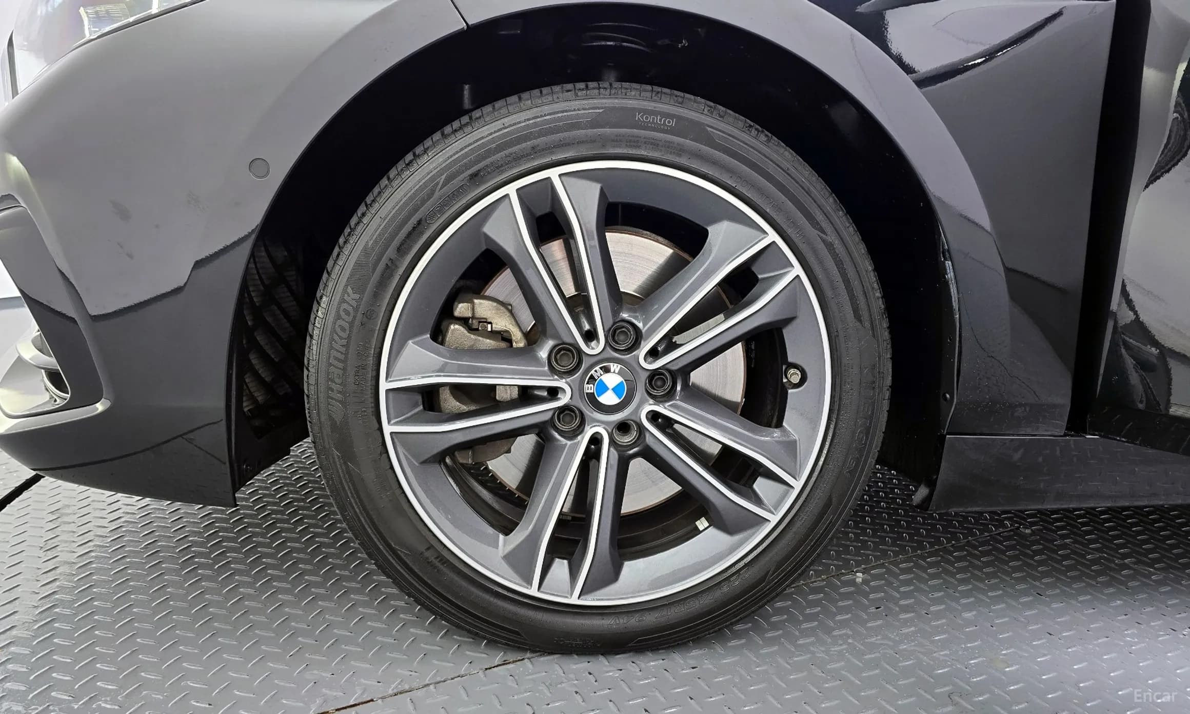 1 Series (F40)