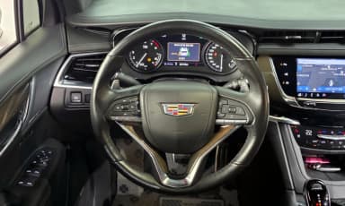 XT6