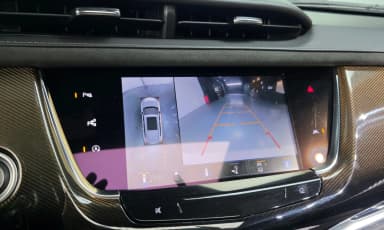 XT6